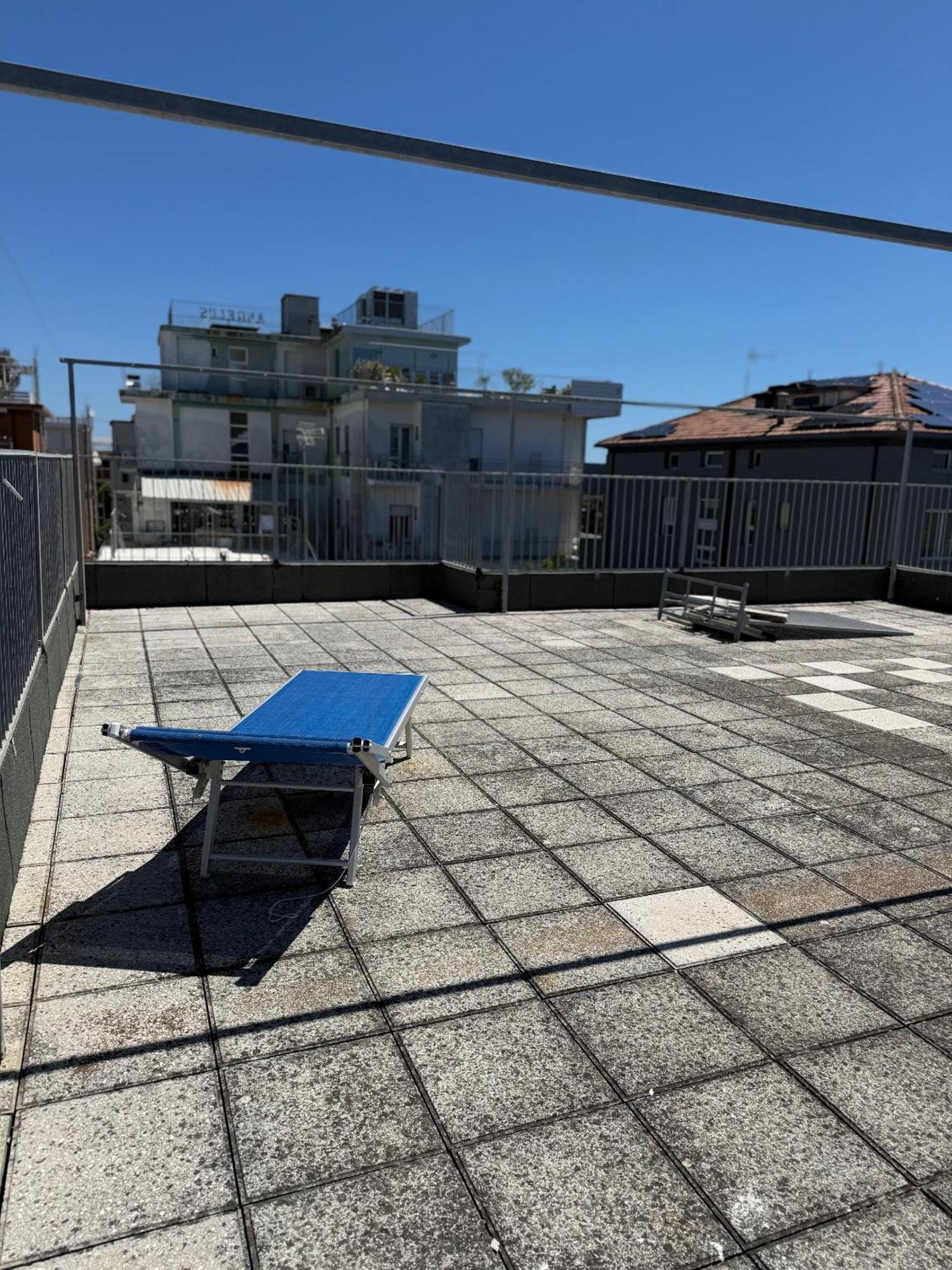 Hotel Pigalle Rimini Exterior photo